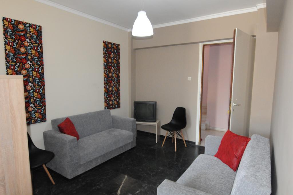Kinetta Apartments Agioi Apostoloi  ภายนอก รูปภาพ