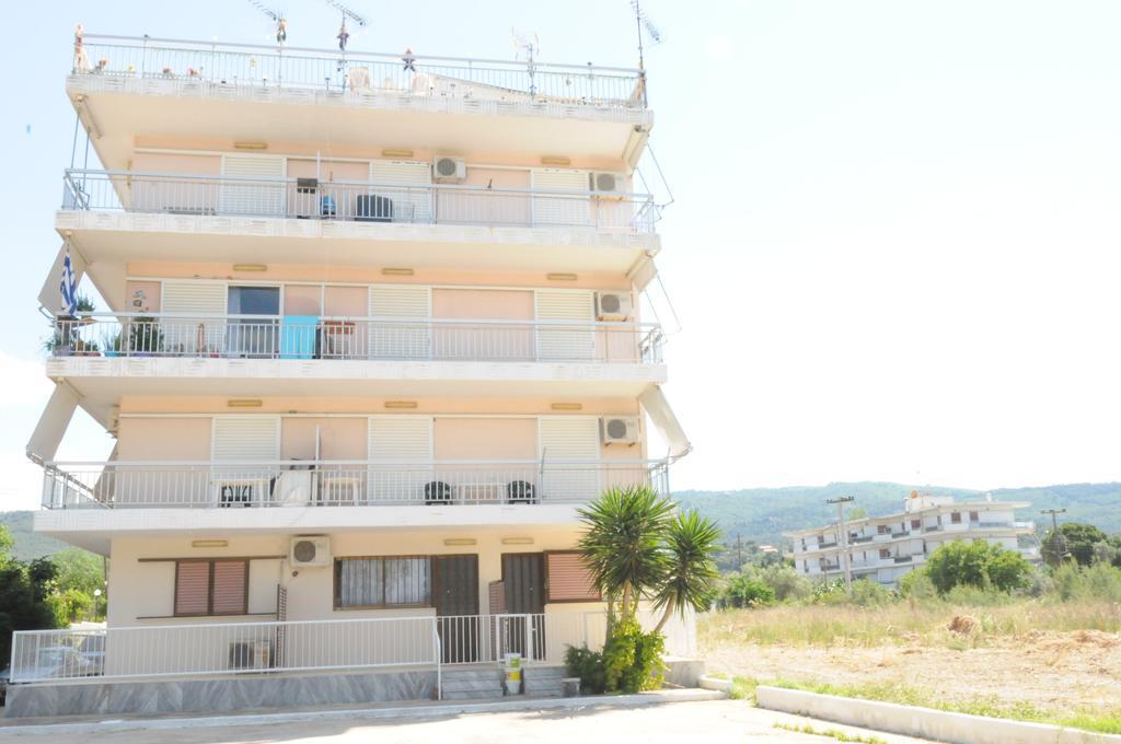 Kinetta Apartments Agioi Apostoloi  ภายนอก รูปภาพ
