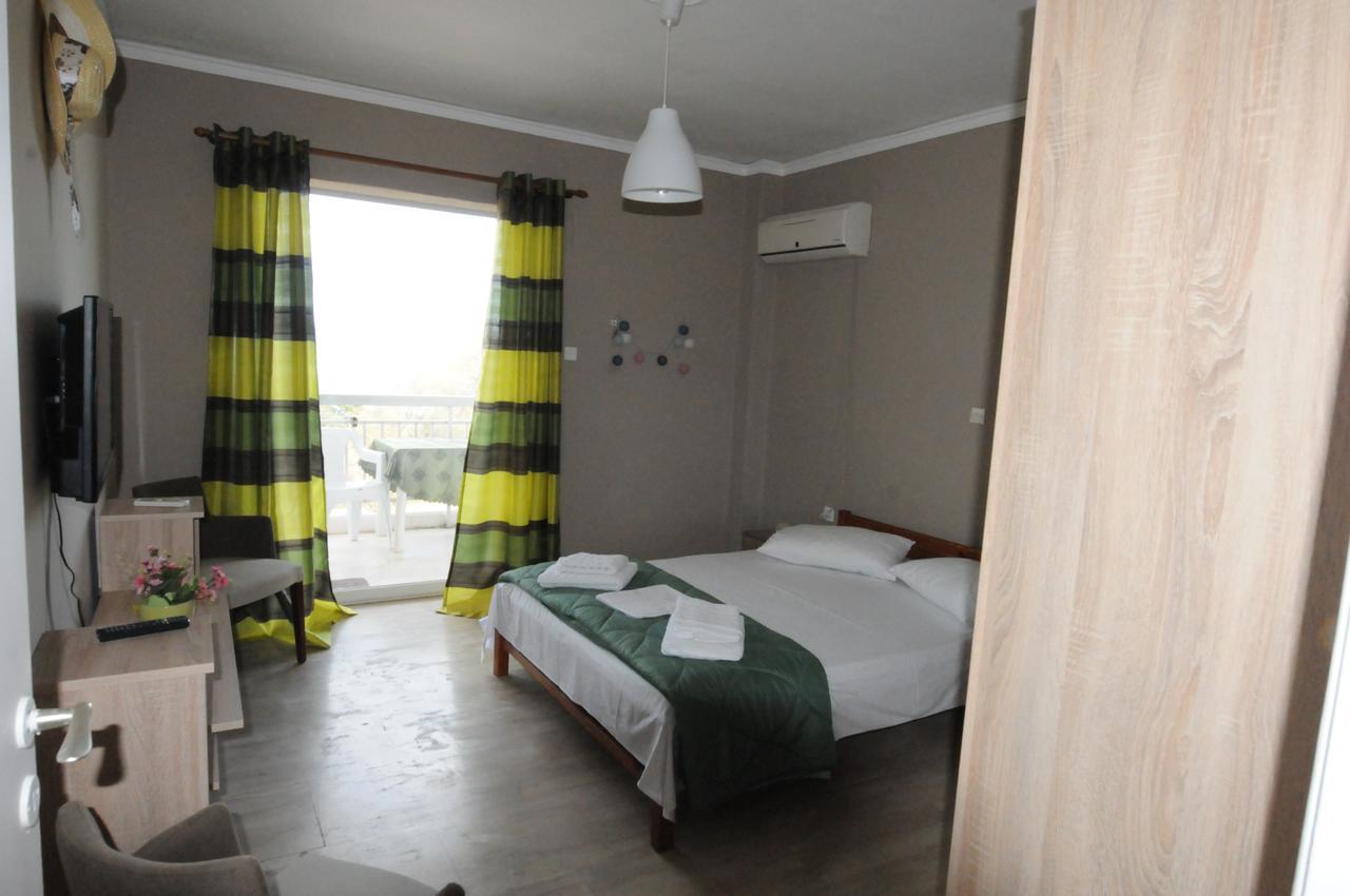 Kinetta Apartments Agioi Apostoloi  ภายนอก รูปภาพ