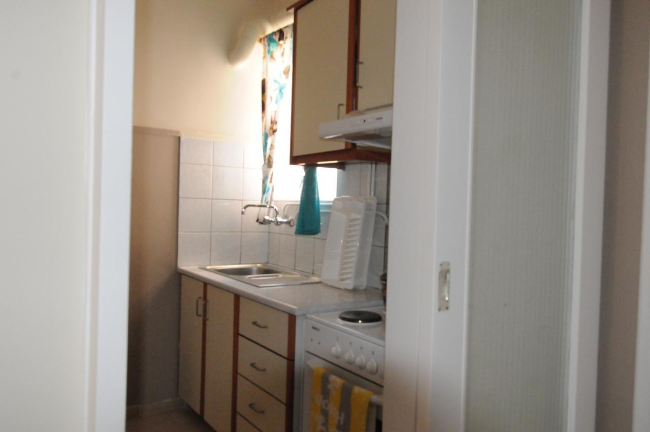 Kinetta Apartments Agioi Apostoloi  ภายนอก รูปภาพ